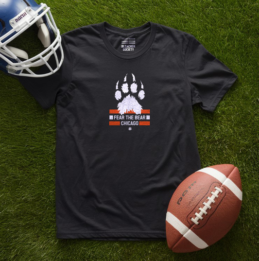 Chicago Football Fan | Fear Claw | Unisex Tshirt